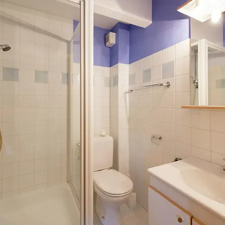 Luxurious Cottage With Jacuzzi In Burnontige *