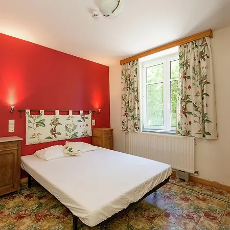 Luxurious Cottage With Jacuzzi In Burnontige Holiday home Grimonster